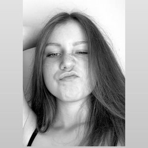 Meet your Posher, Hailey